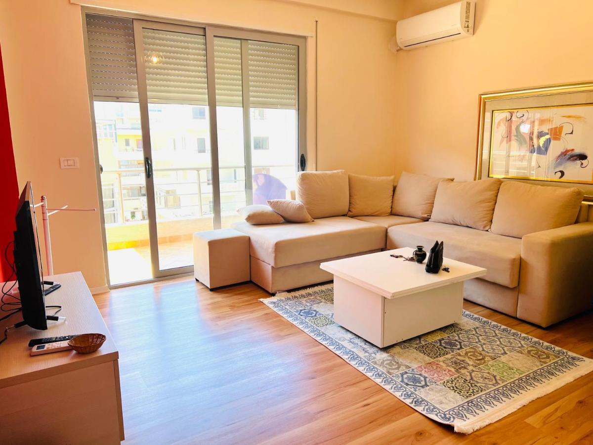 Blue City Apartment Драч Екстериор снимка