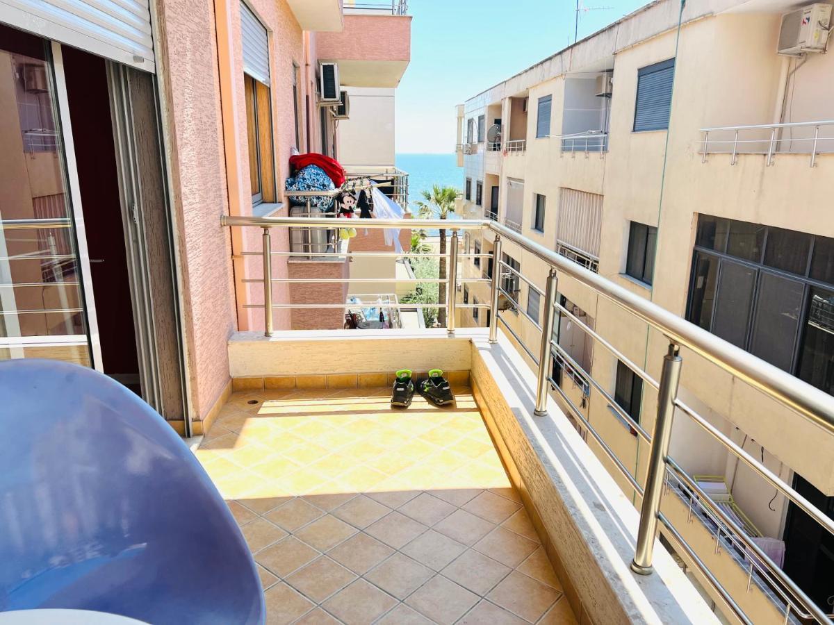 Blue City Apartment Драч Екстериор снимка